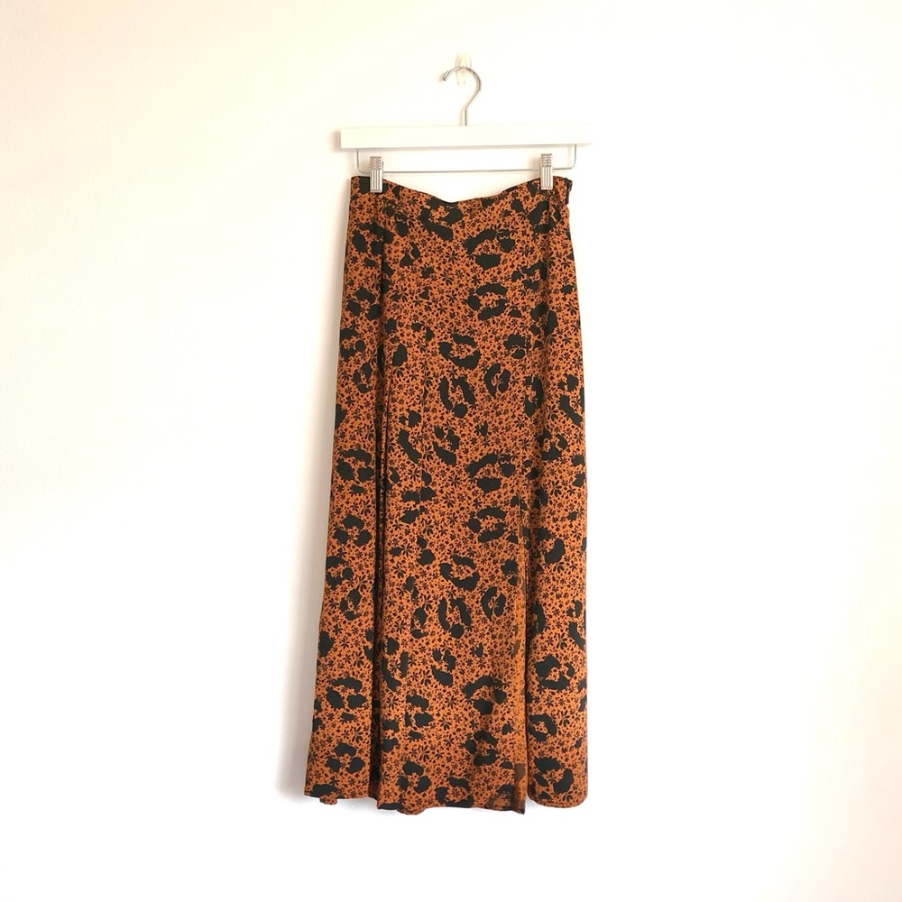 NWT Topshop Brown / Black Floral Animal High Slit Midi / Maxi Skirt Size US 4